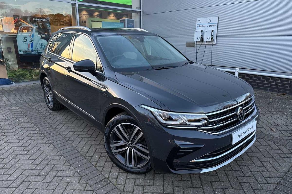 Main listing image - Volkswagen Tiguan