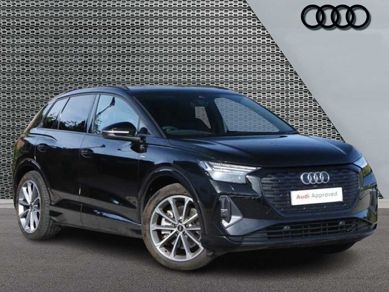 Main listing image - Audi Q4