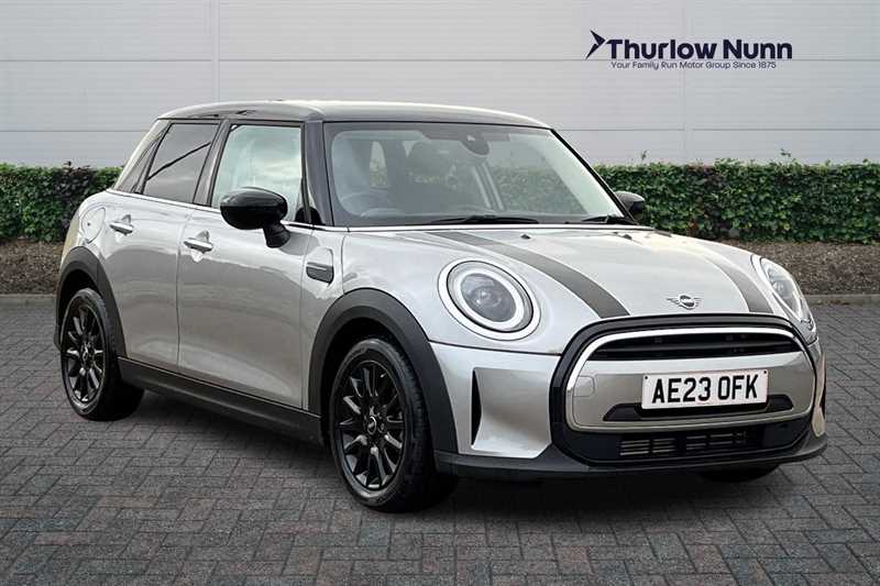 Main listing image - MINI Hatchback 5dr