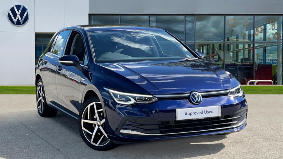 Main listing image - Volkswagen Golf