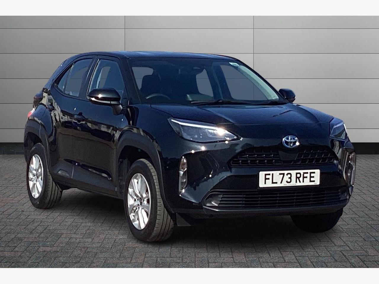 Main listing image - Toyota Yaris Cross