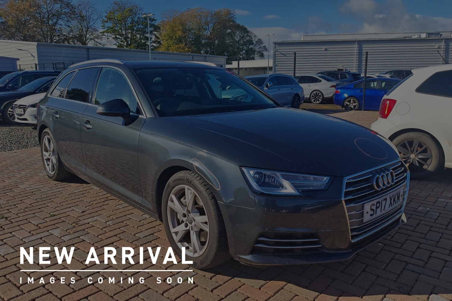 Main listing image - Audi A4