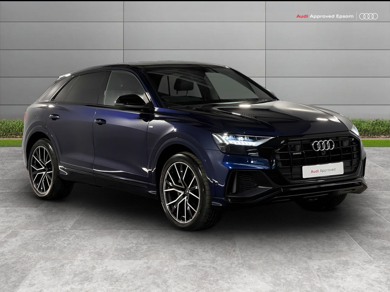 Main listing image - Audi Q8