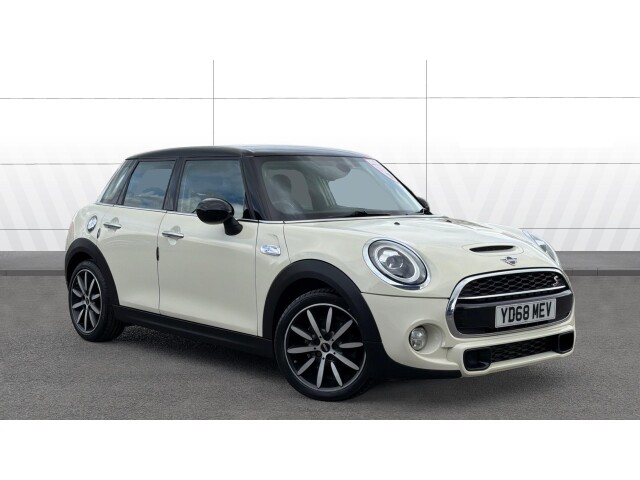 Main listing image - MINI Hatchback 5dr