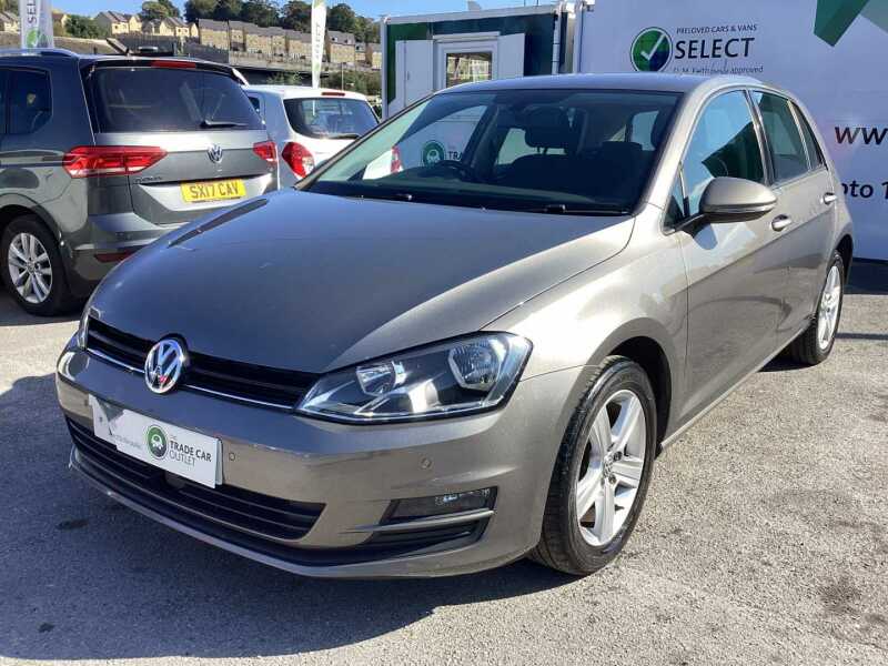 Main listing image - Volkswagen Golf