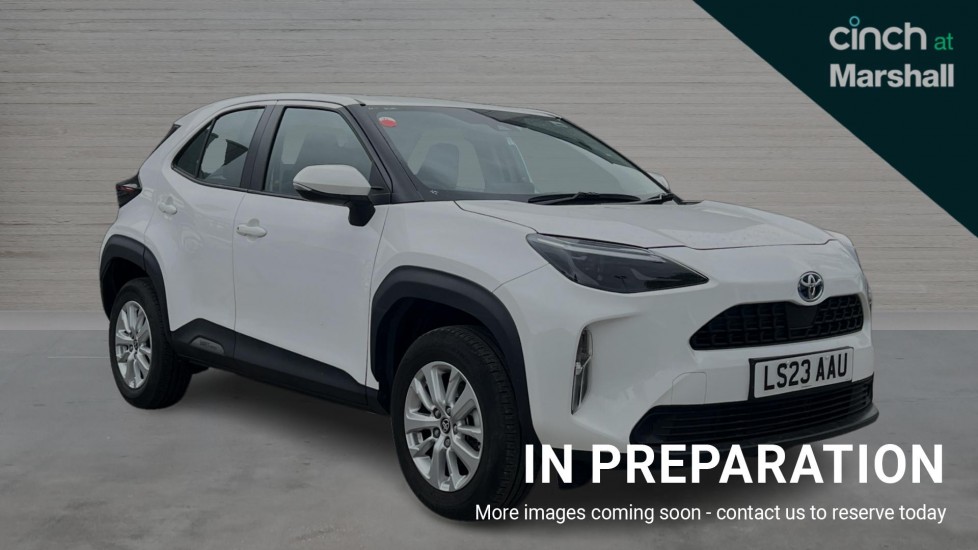 Main listing image - Toyota Yaris Cross
