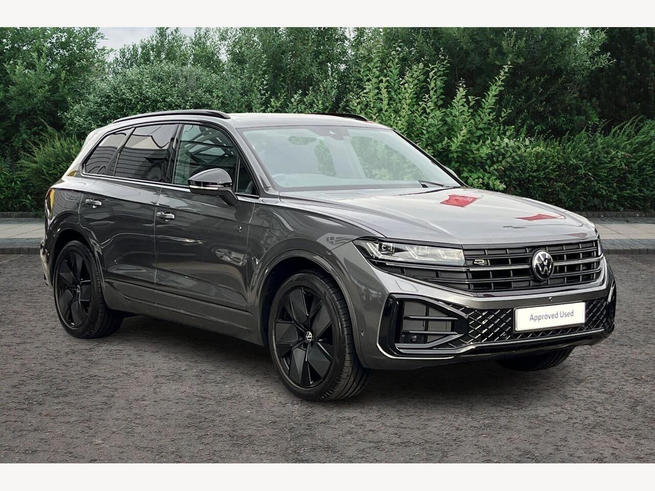 Main listing image - Volkswagen Touareg
