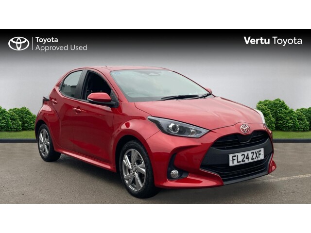 Main listing image - Toyota Yaris