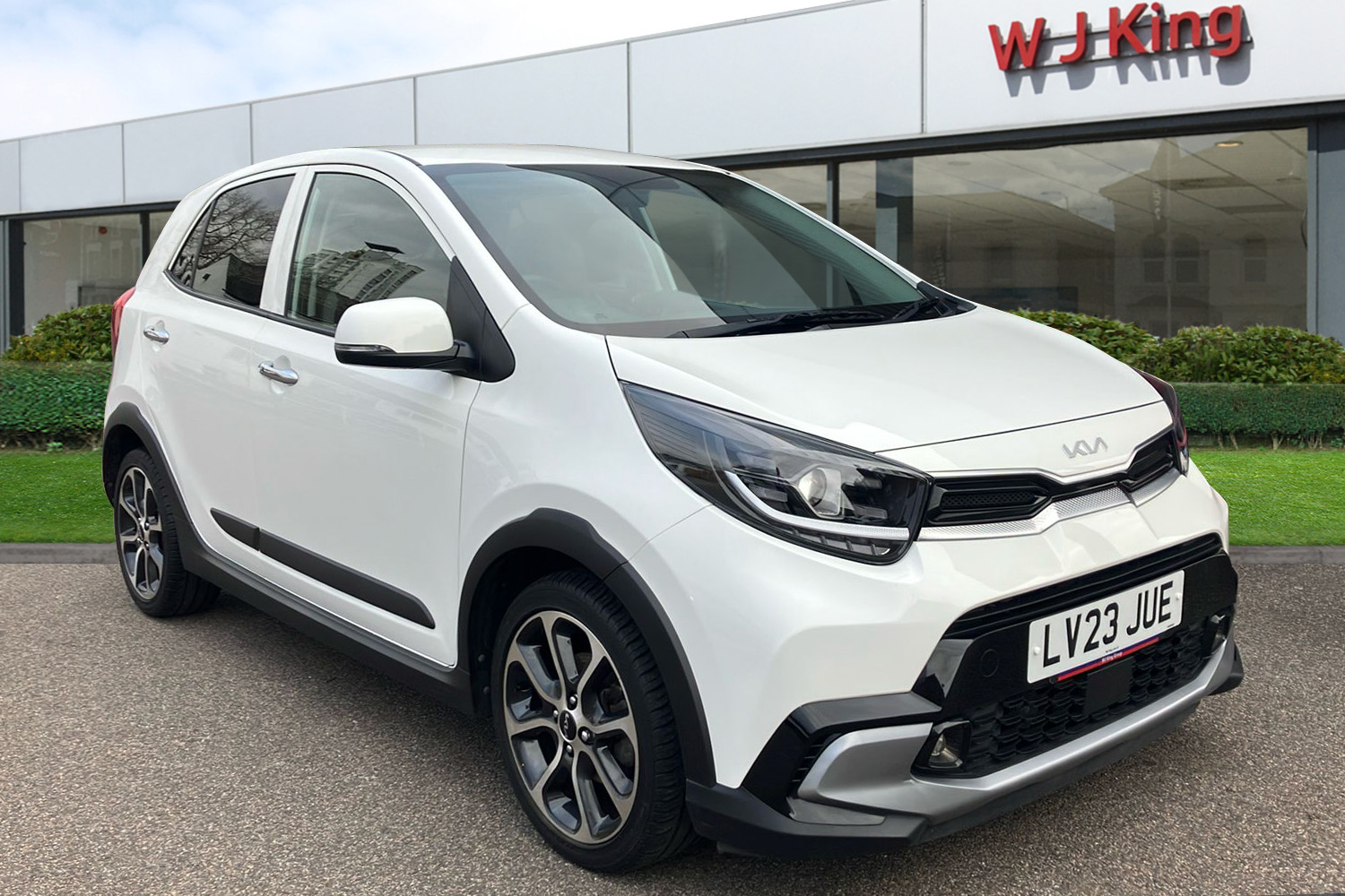 Main listing image - Kia Picanto