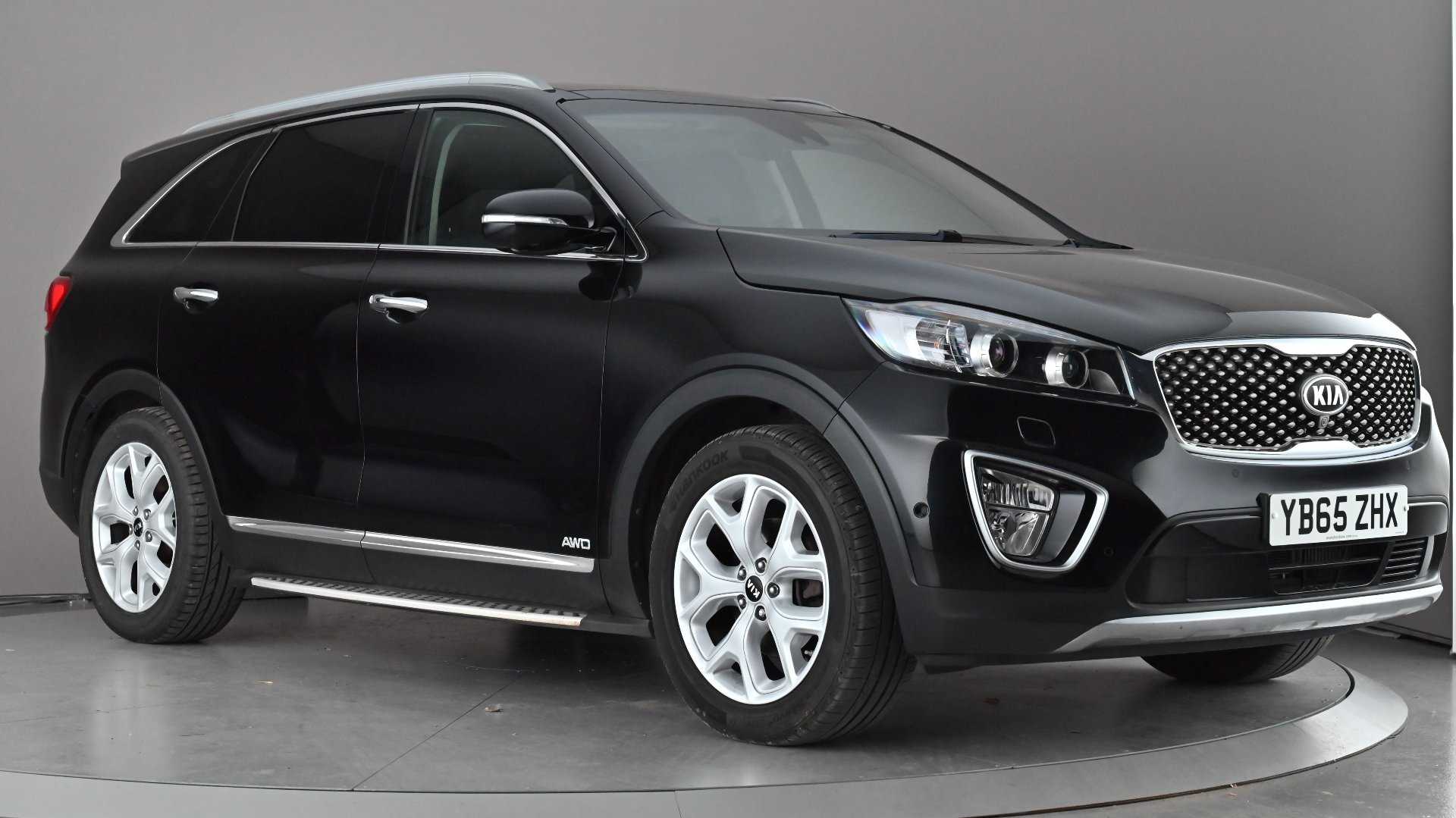 Main listing image - Kia Sorento