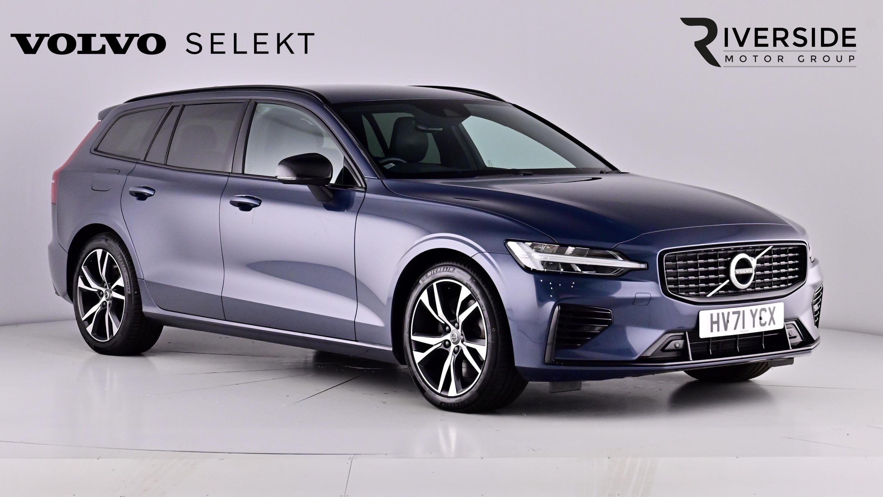 Main listing image - Volvo V60