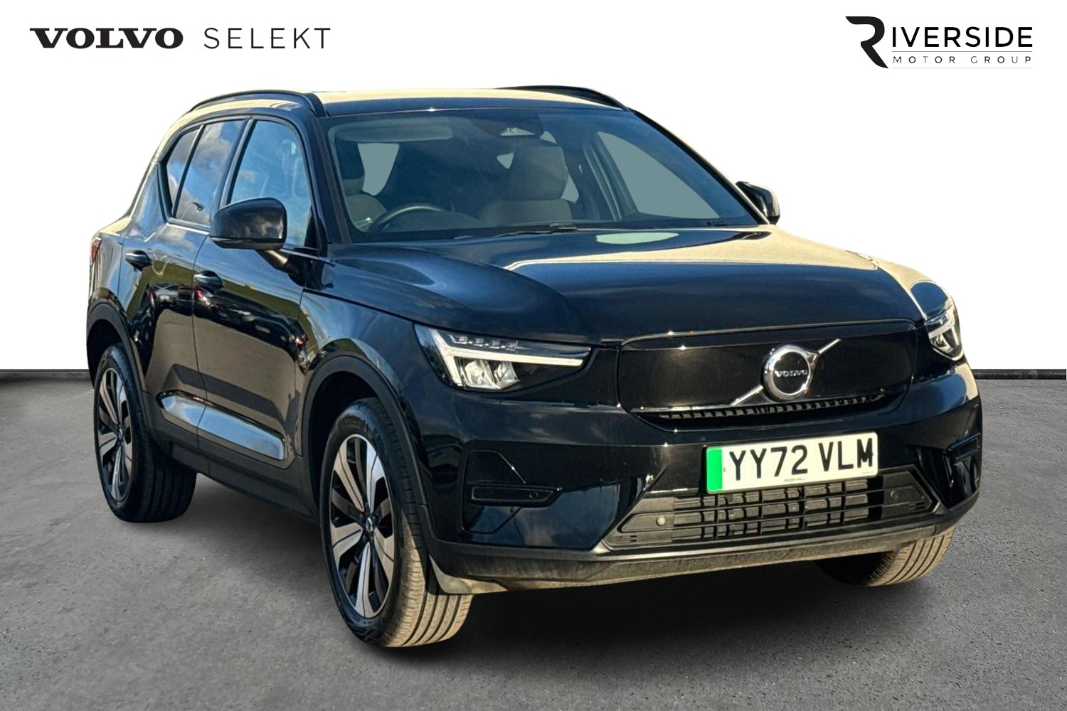 Main listing image - Volvo XC40 Recharge