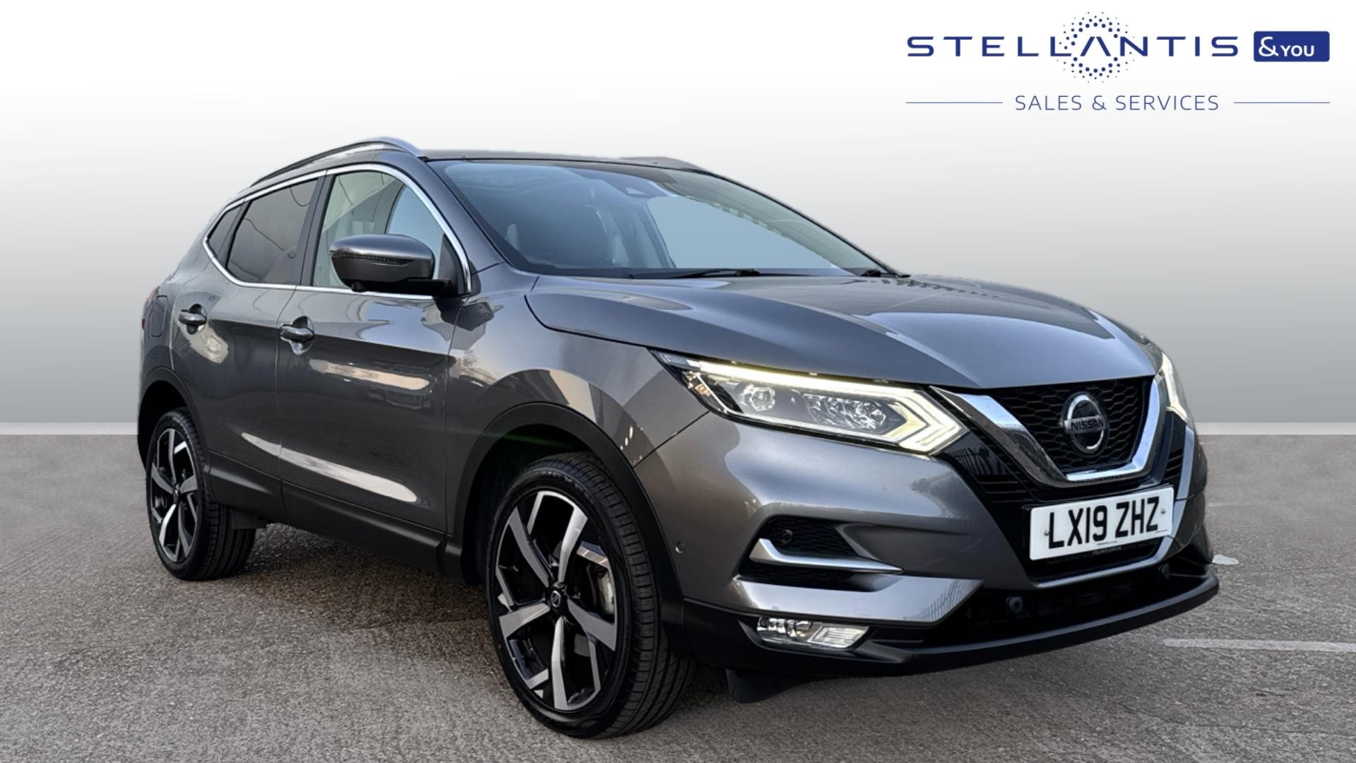 Main listing image - Nissan Qashqai