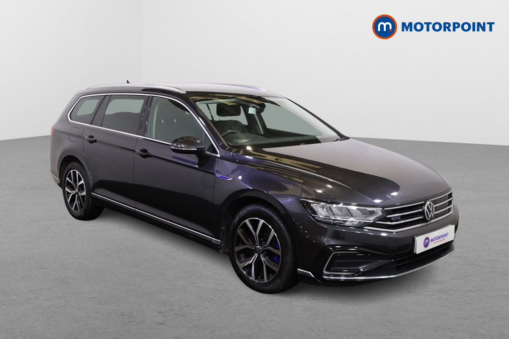 Main listing image - Volkswagen Passat GTE