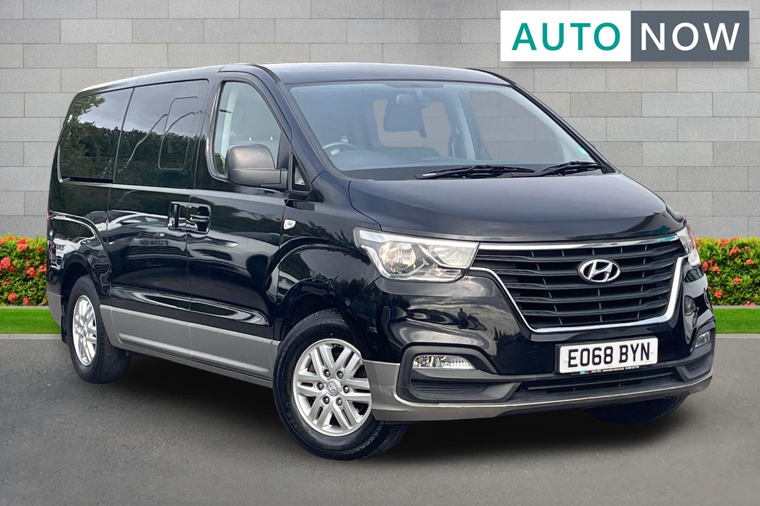 Main listing image - Hyundai i800