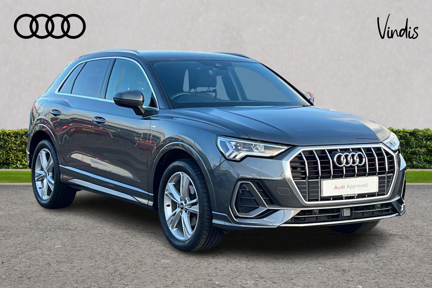 Main listing image - Audi Q3