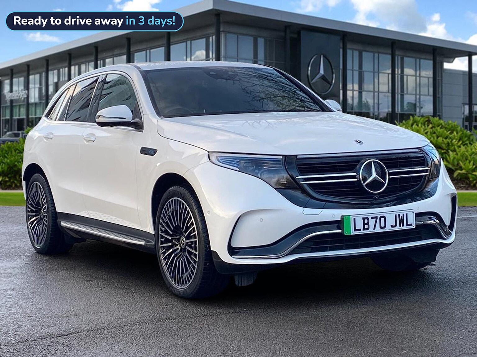 Main listing image - Mercedes-Benz EQC