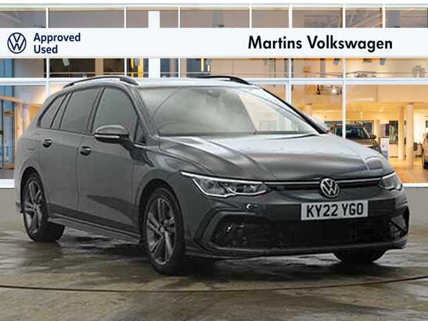 Main listing image - Volkswagen Golf Estate