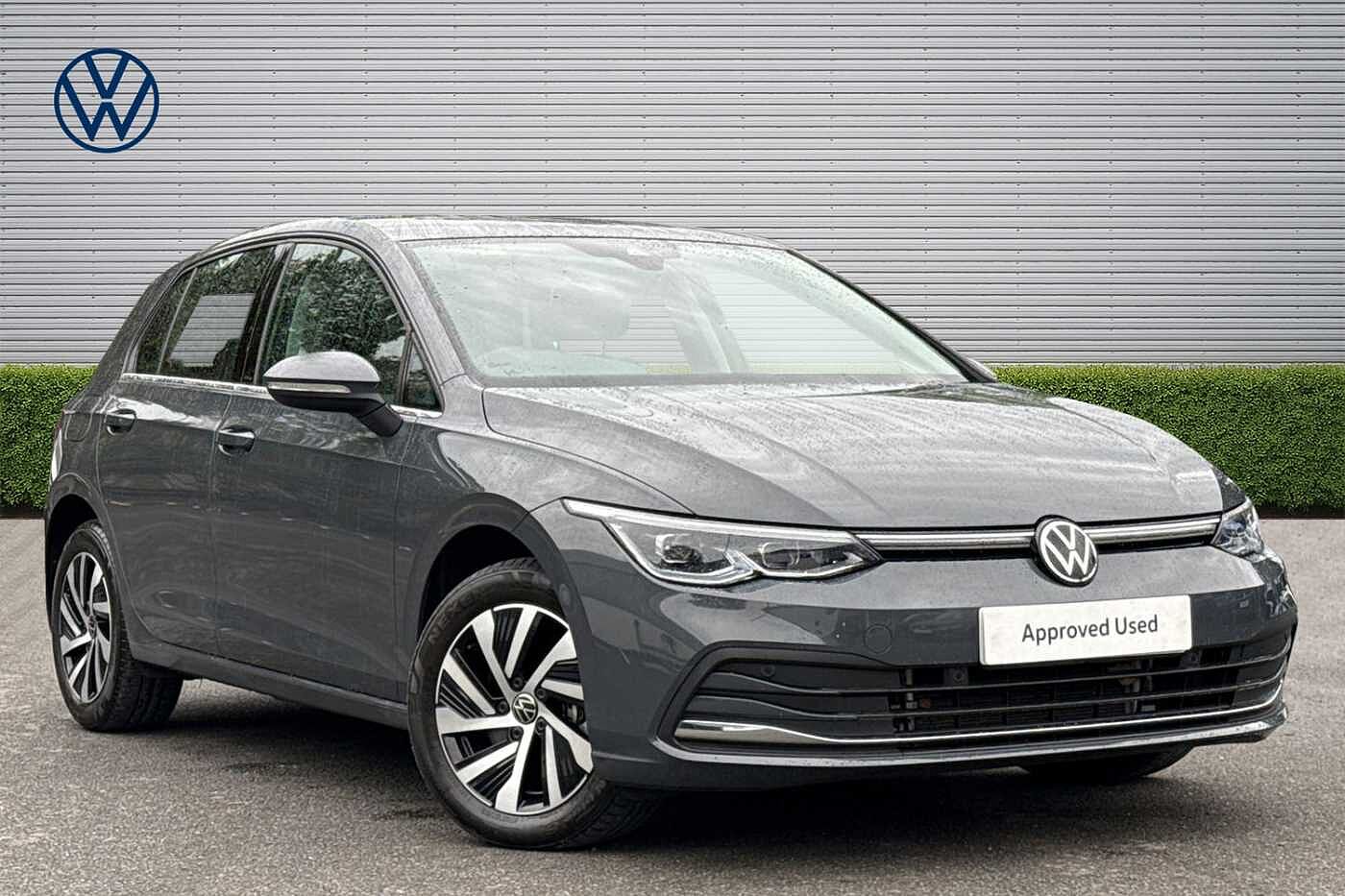 Main listing image - Volkswagen Golf