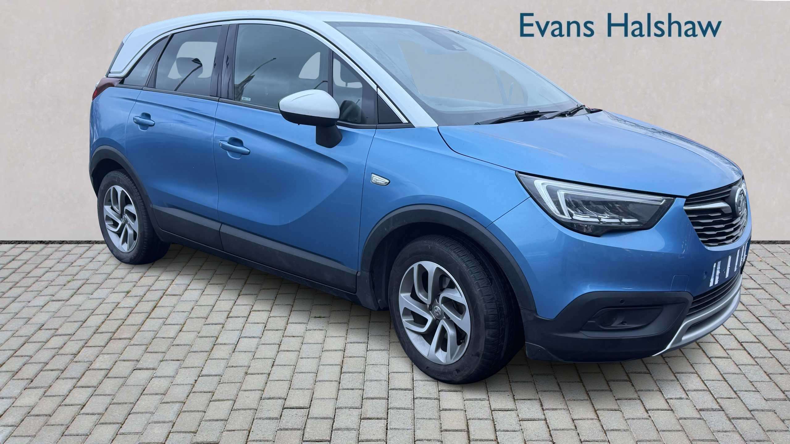 Main listing image - Vauxhall Crossland X