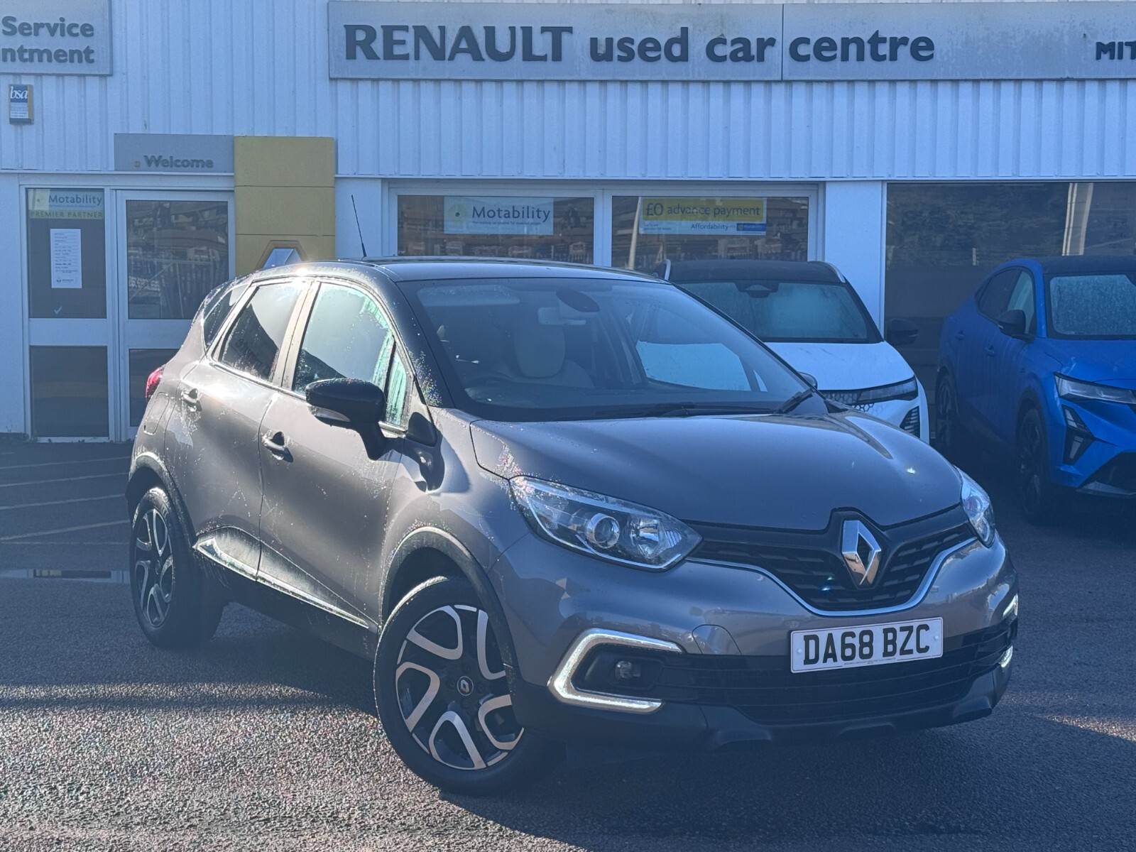 Main listing image - Renault Captur