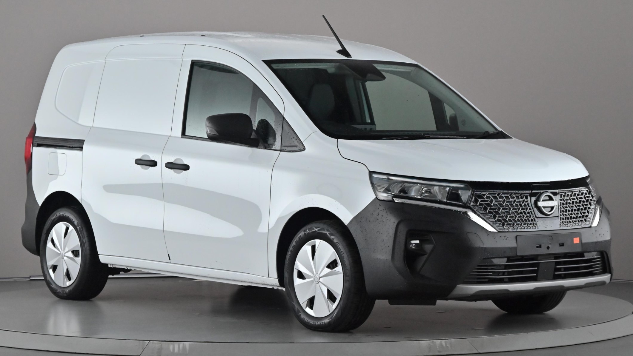 Main listing image - Nissan Townstar