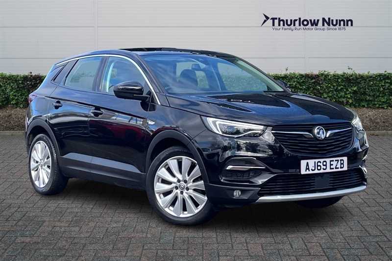 Main listing image - Vauxhall Grandland X