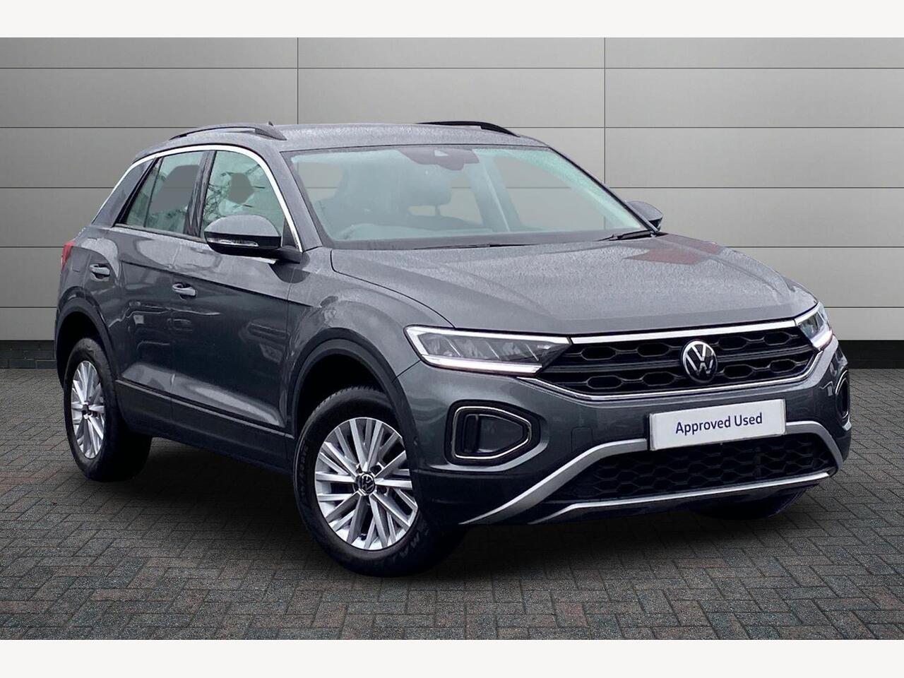 Main listing image - Volkswagen T-Roc