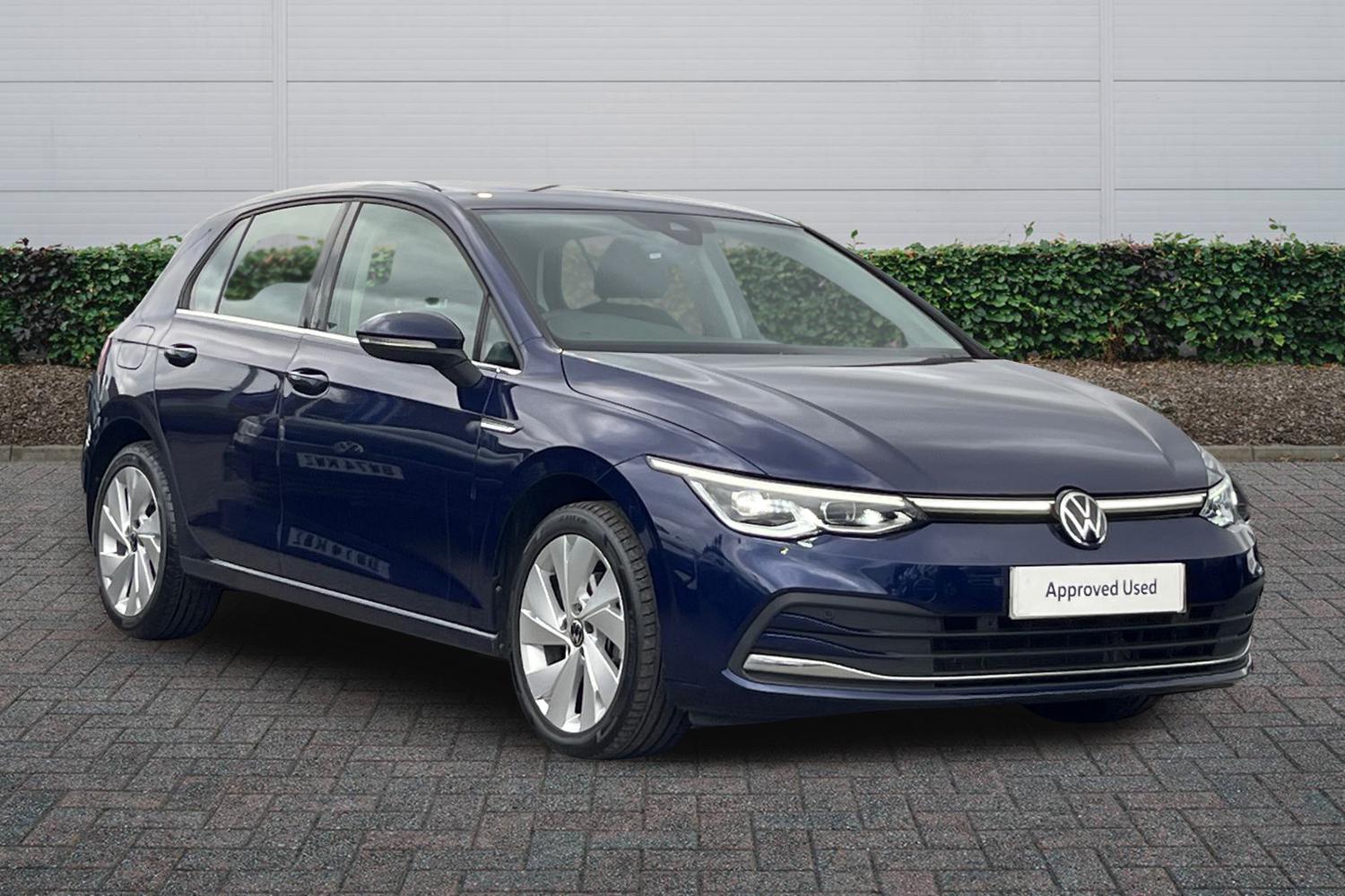 Main listing image - Volkswagen Golf