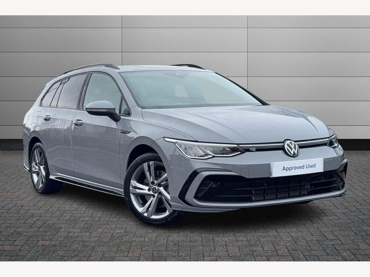 Main listing image - Volkswagen Golf Estate