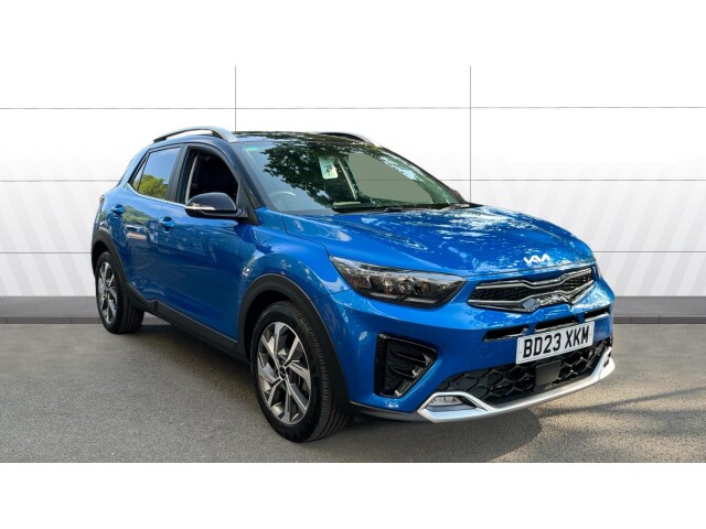 Main listing image - Kia Stonic