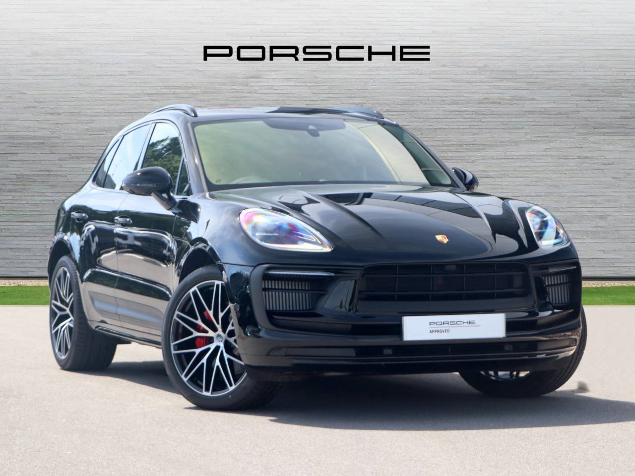 Main listing image - Porsche Macan