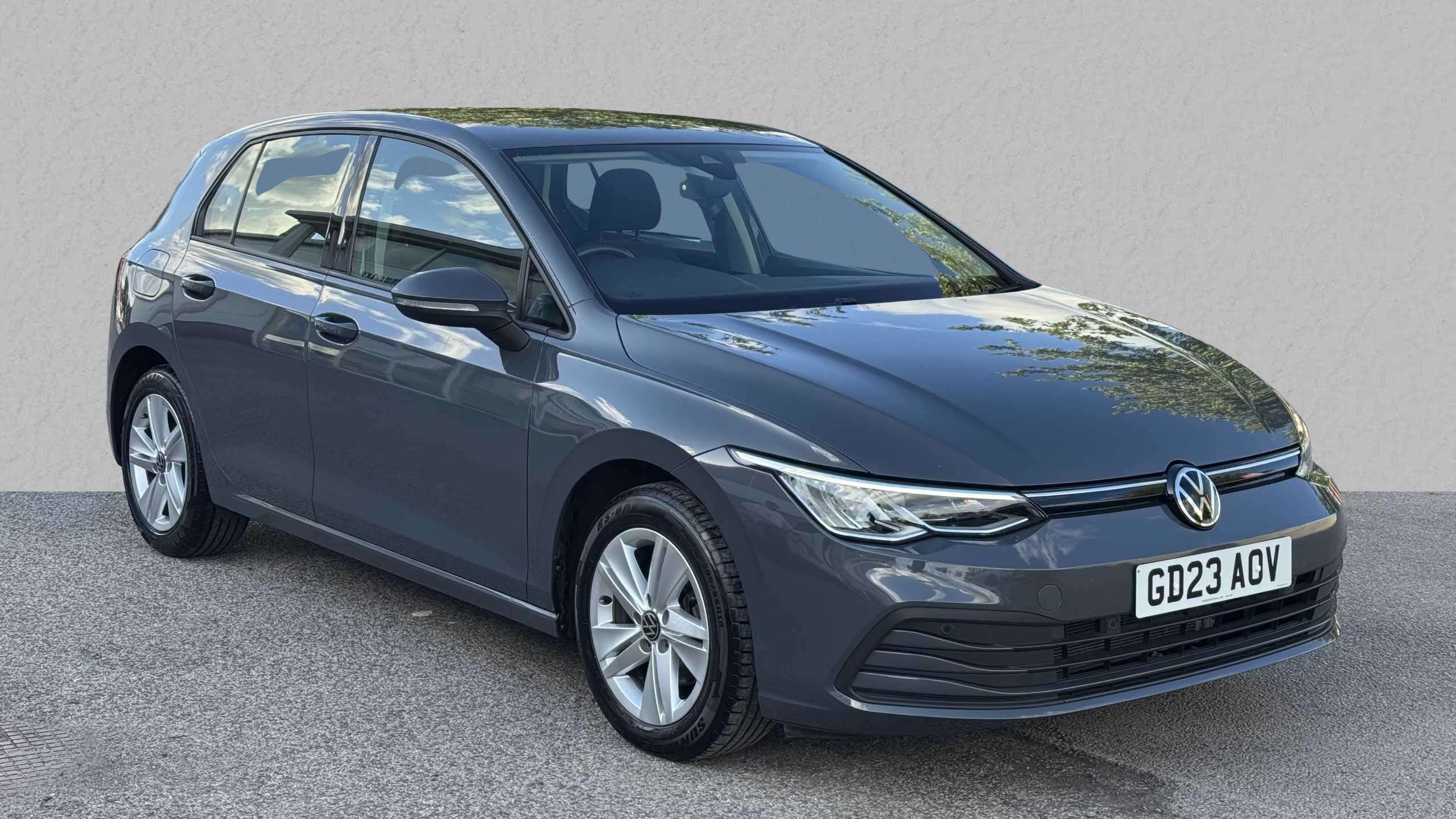 Main listing image - Volkswagen Golf