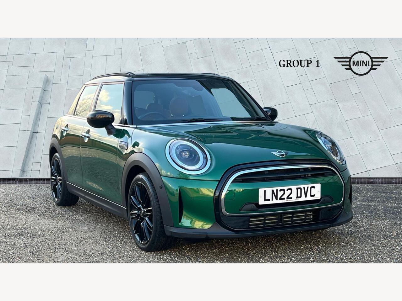 Main listing image - MINI Hatchback 5dr