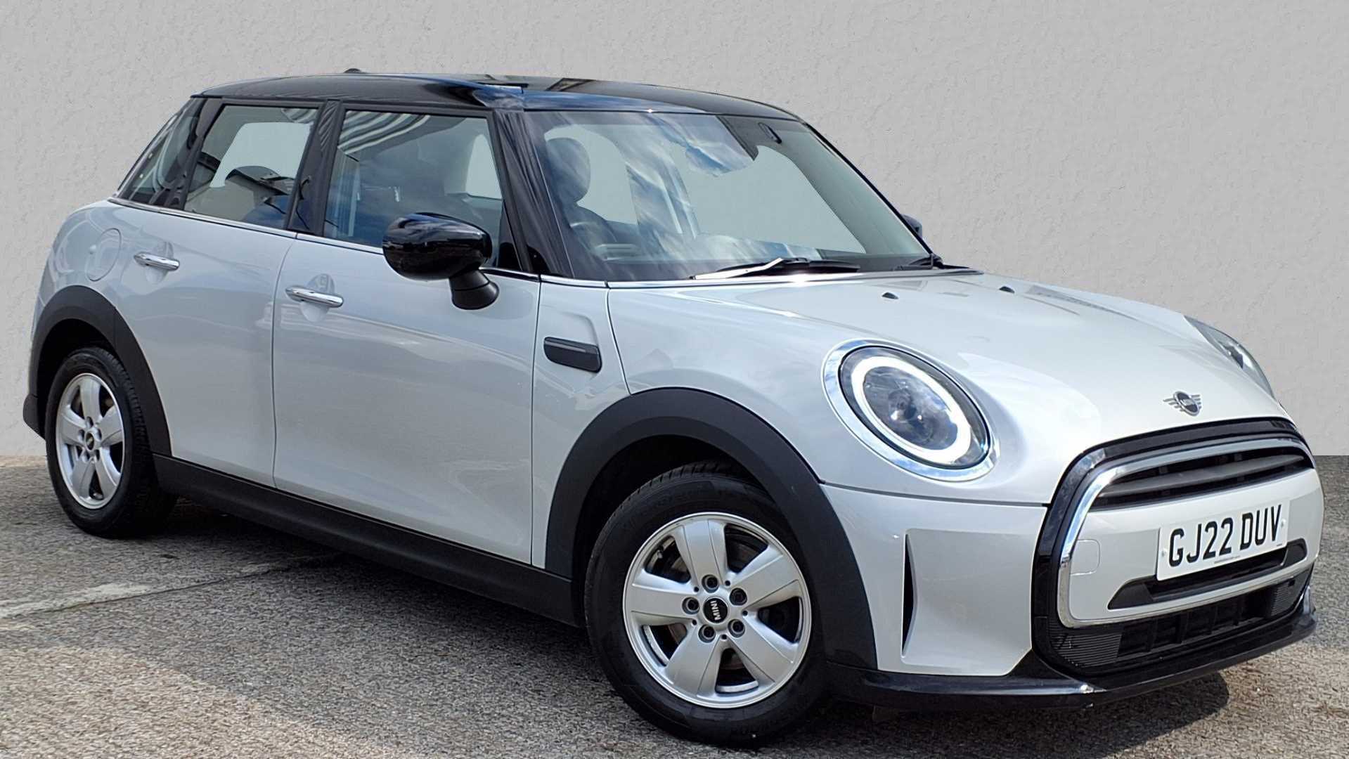 Main listing image - MINI Hatchback 5dr