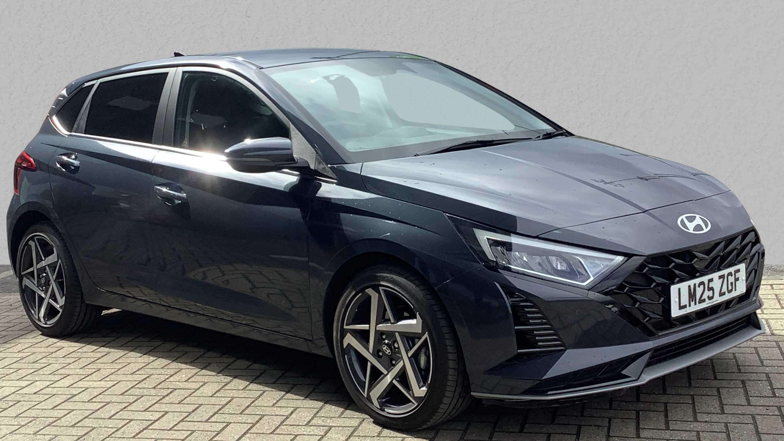Main listing image - Hyundai i20