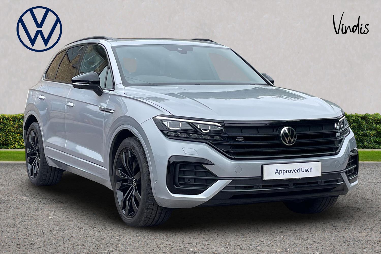 Main listing image - Volkswagen Touareg