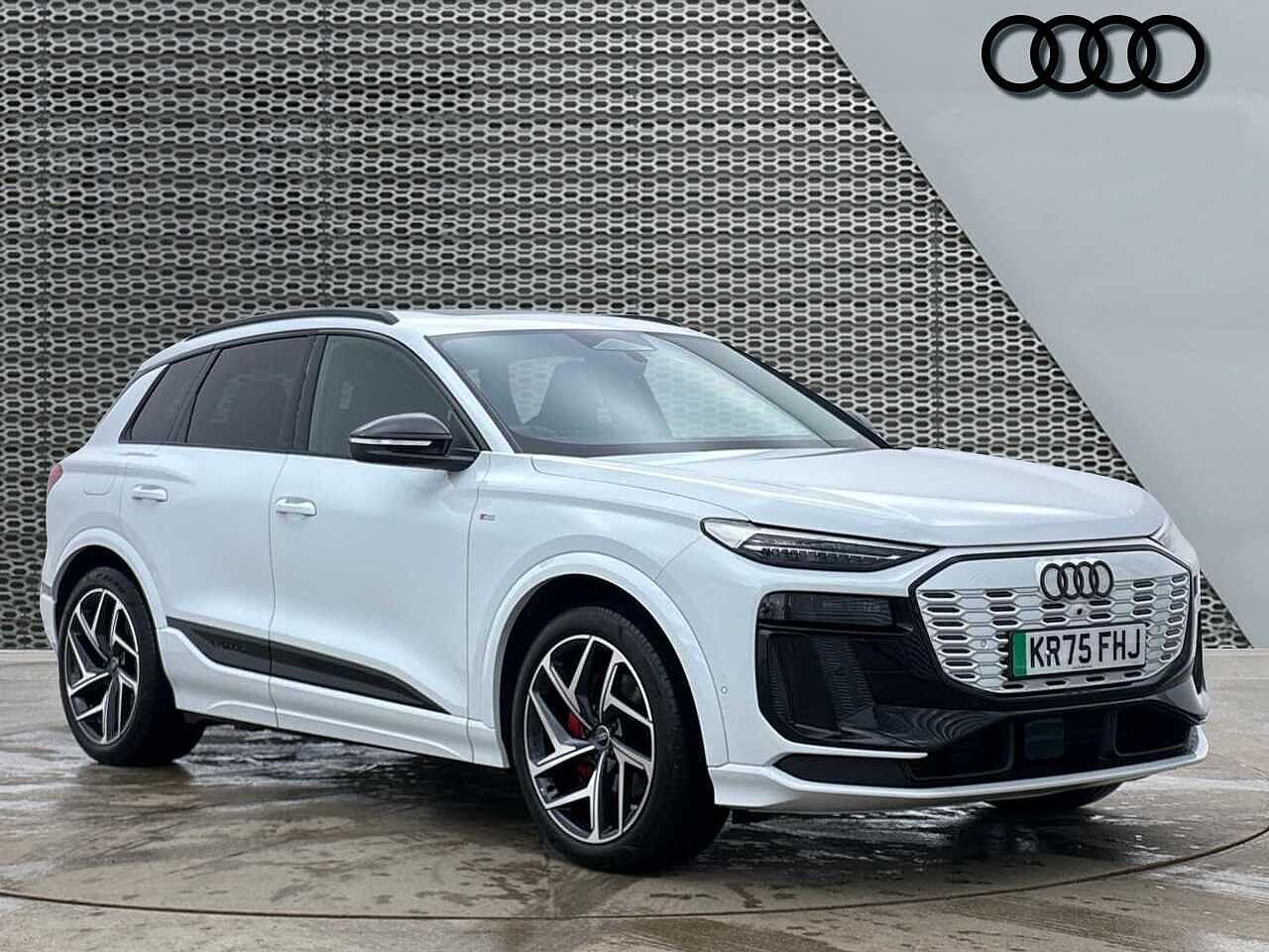 Main listing image - Audi Q6 e-tron