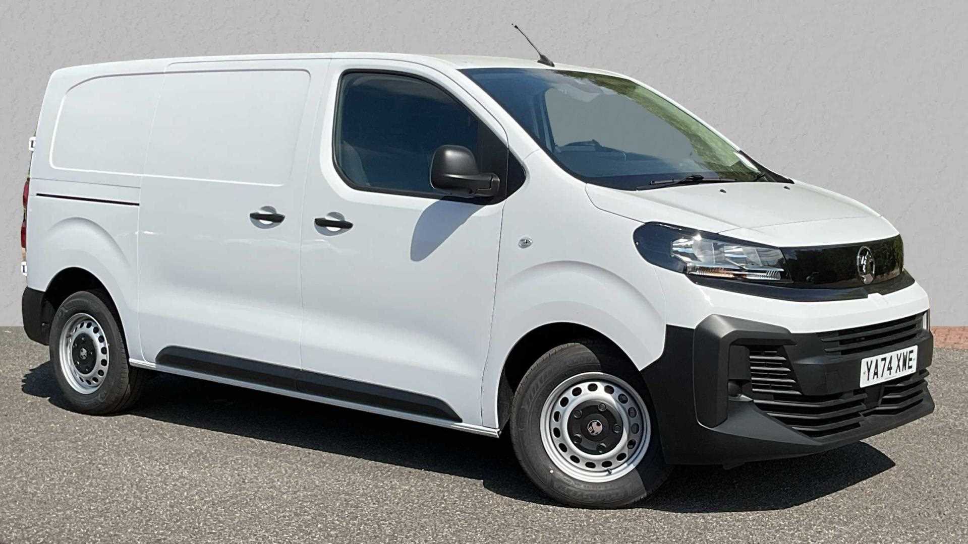 Main listing image - Vauxhall Vivaro