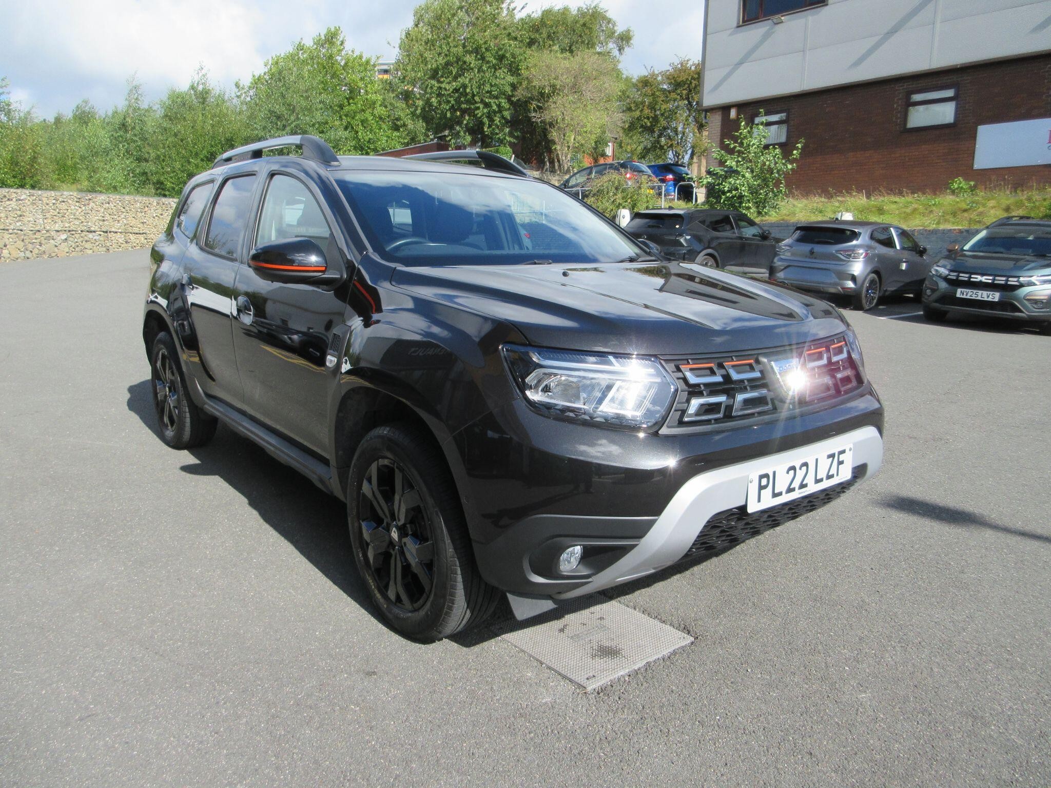 Main listing image - Dacia Duster