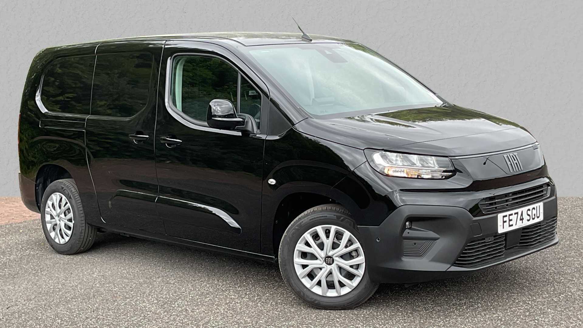 Main listing image - Fiat Doblo