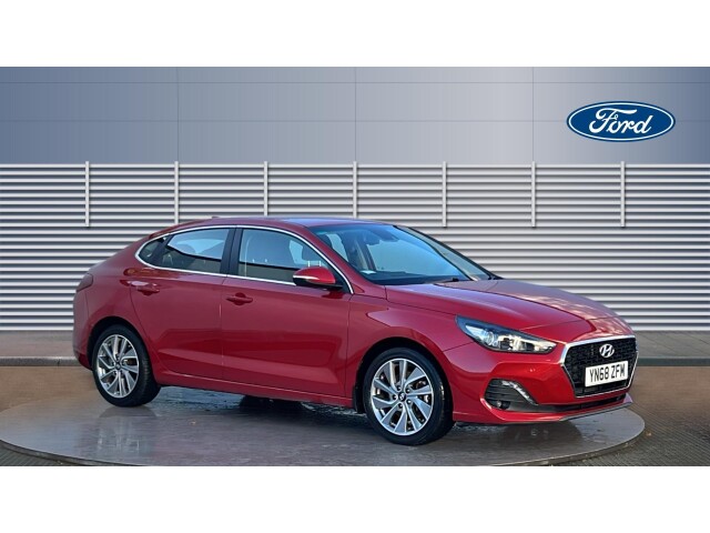 Main listing image - Hyundai i30 Fastback