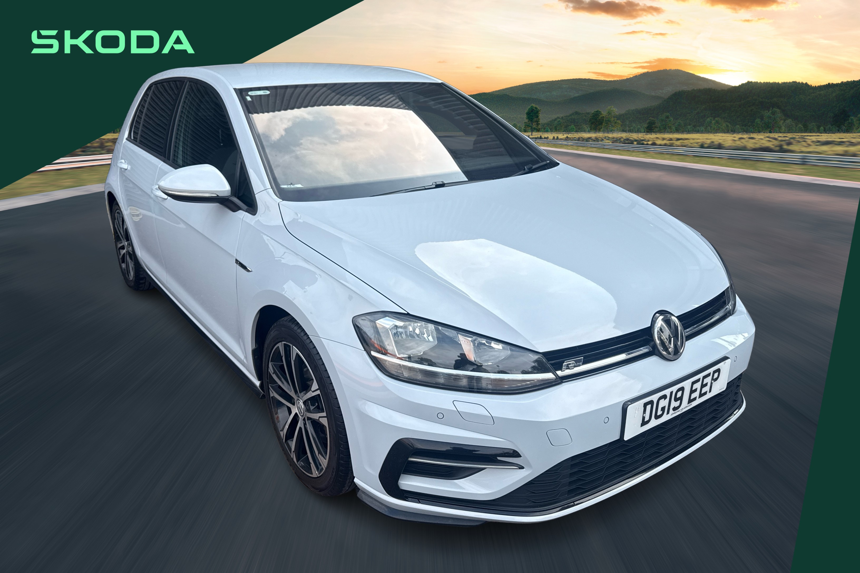 Main listing image - Volkswagen Golf