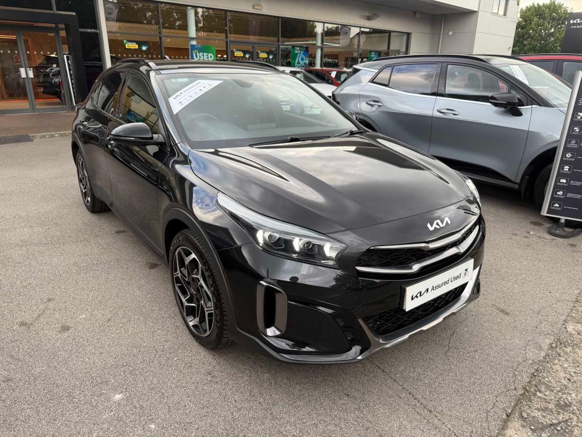 Main listing image - Kia XCeed