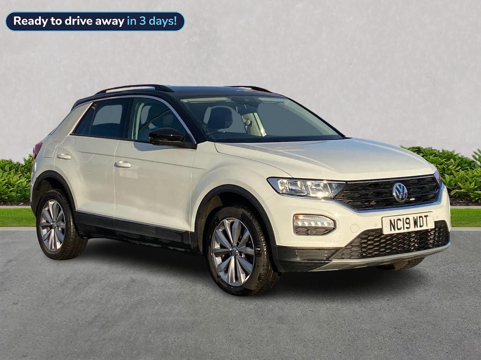 Main listing image - Volkswagen T-Roc