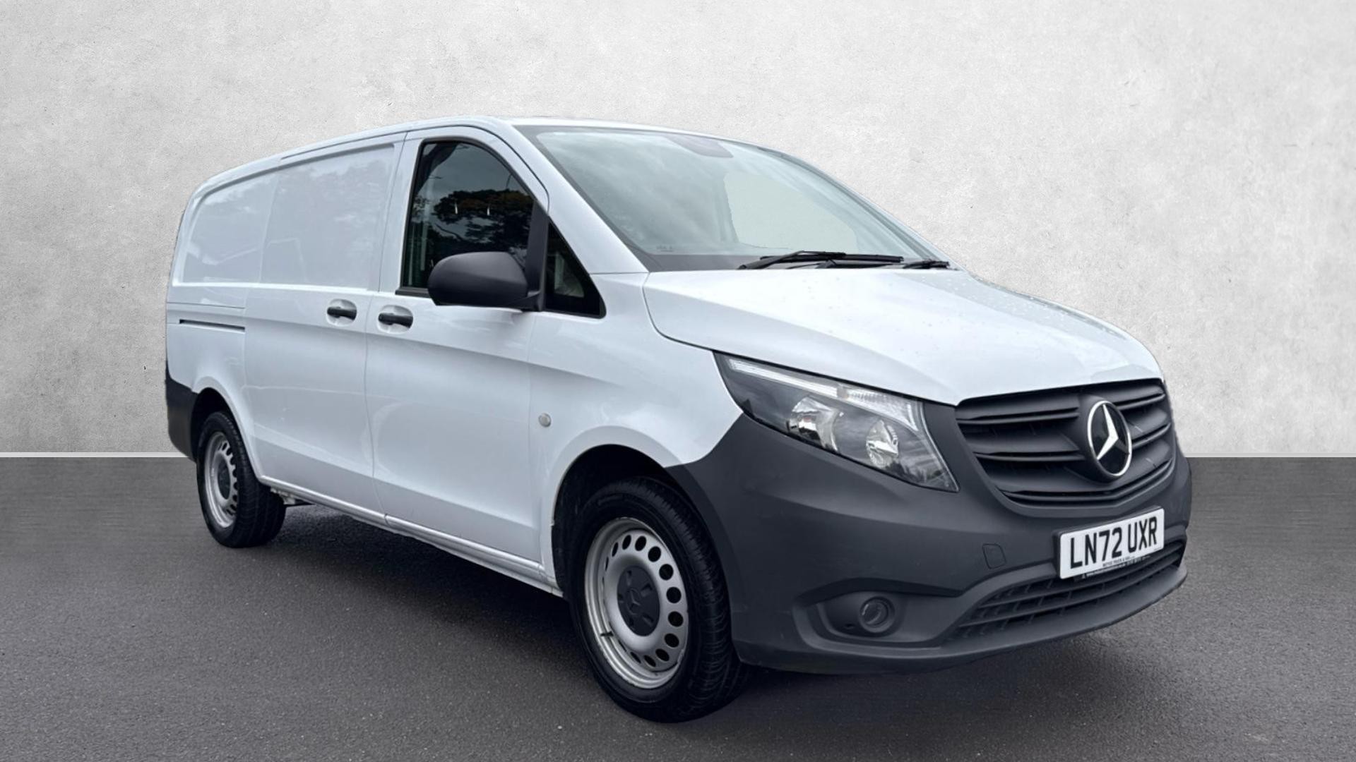 Main listing image - Mercedes-Benz Vito