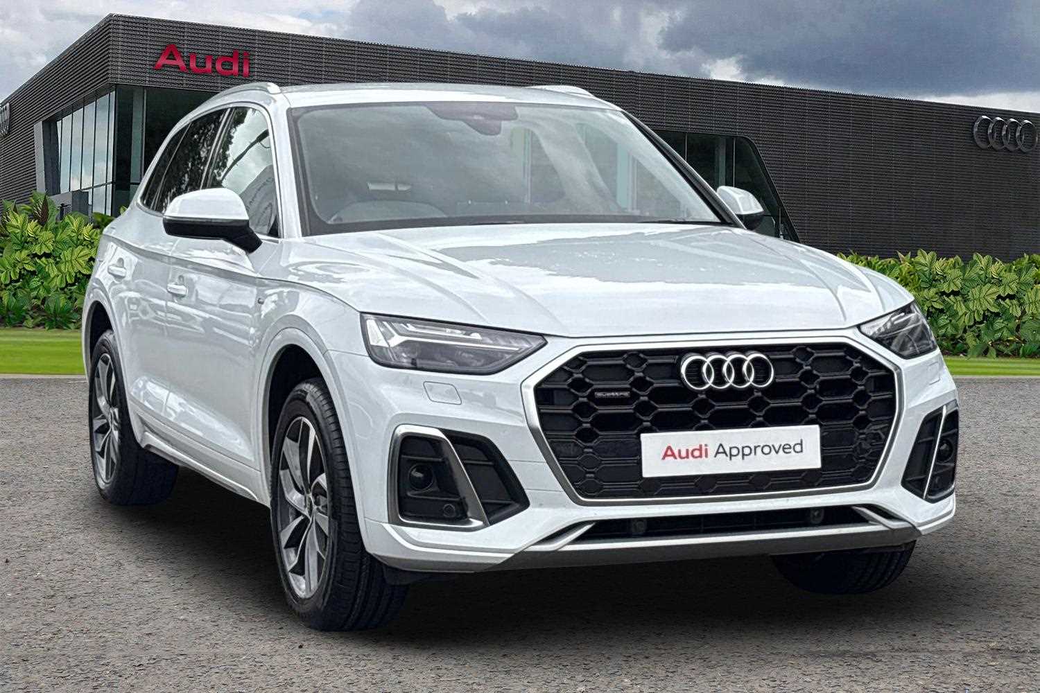 Main listing image - Audi Q5