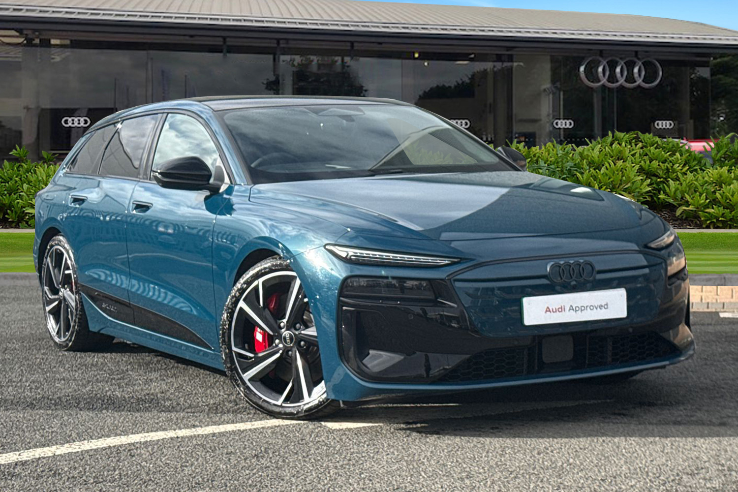 Main listing image - Audi S6