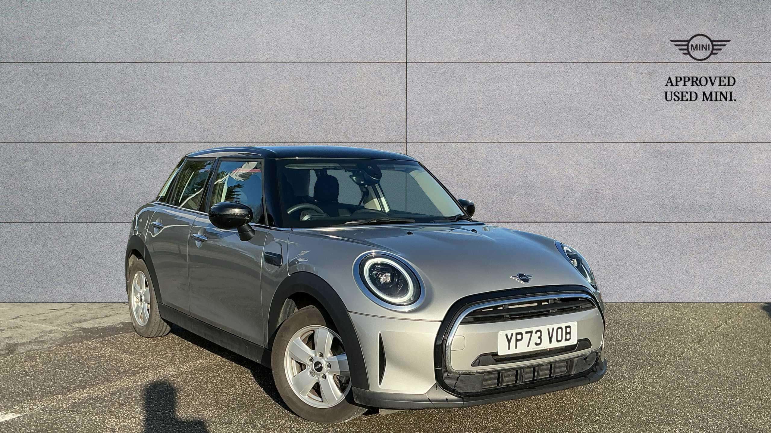 Main listing image - MINI Hatchback 5dr