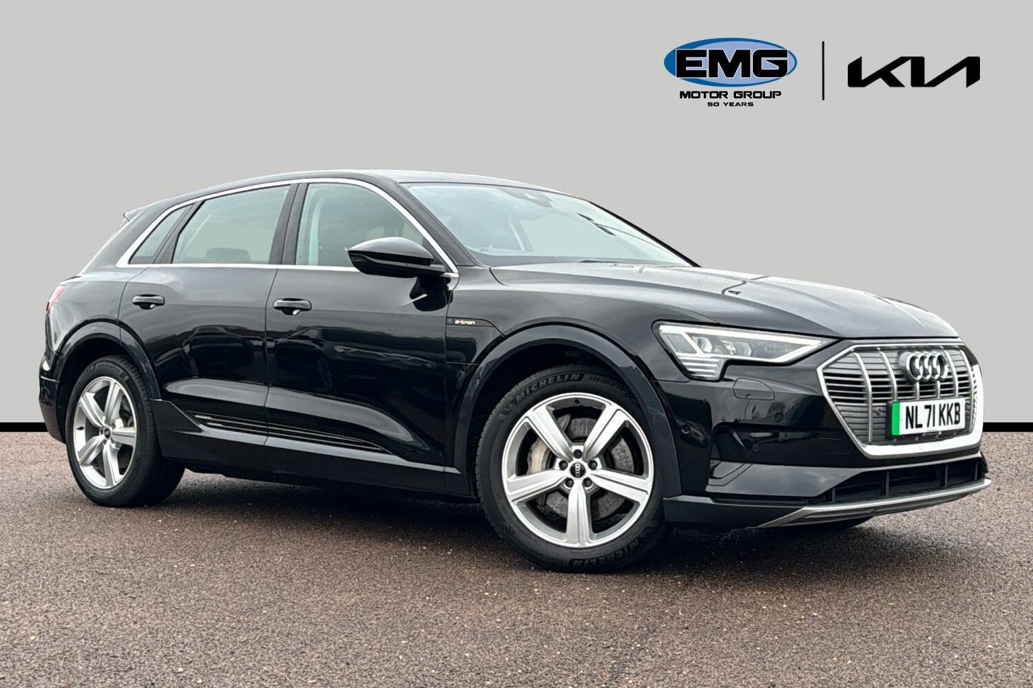 Main listing image - Audi e-tron